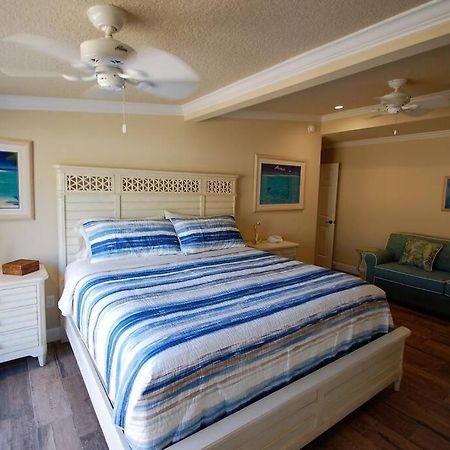Bahamian Cottage - Heated Pool Walk To The Beach โคโคบีช ภายนอก รูปภาพ